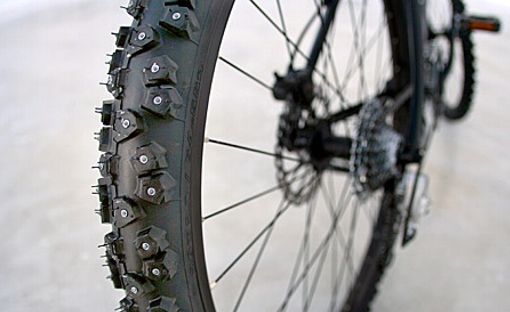 Winter commuting tires for the ice.